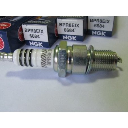 BPR8EIX / NGK Свеча зажигания Иридий