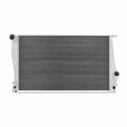 Radiateur d'eau Performance Mishimoto (Automatique) - BMW 335I/135I, 2006-2013